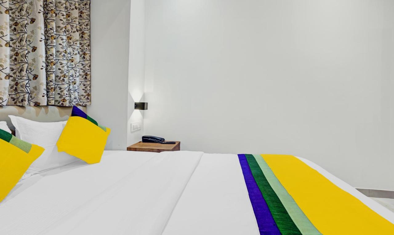 Itsy Hotels Heraa International Мумбаї Екстер'єр фото