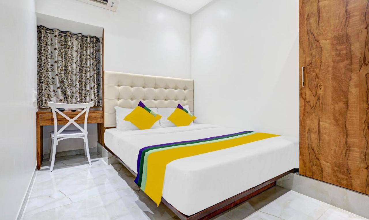 Itsy Hotels Heraa International Мумбаї Екстер'єр фото